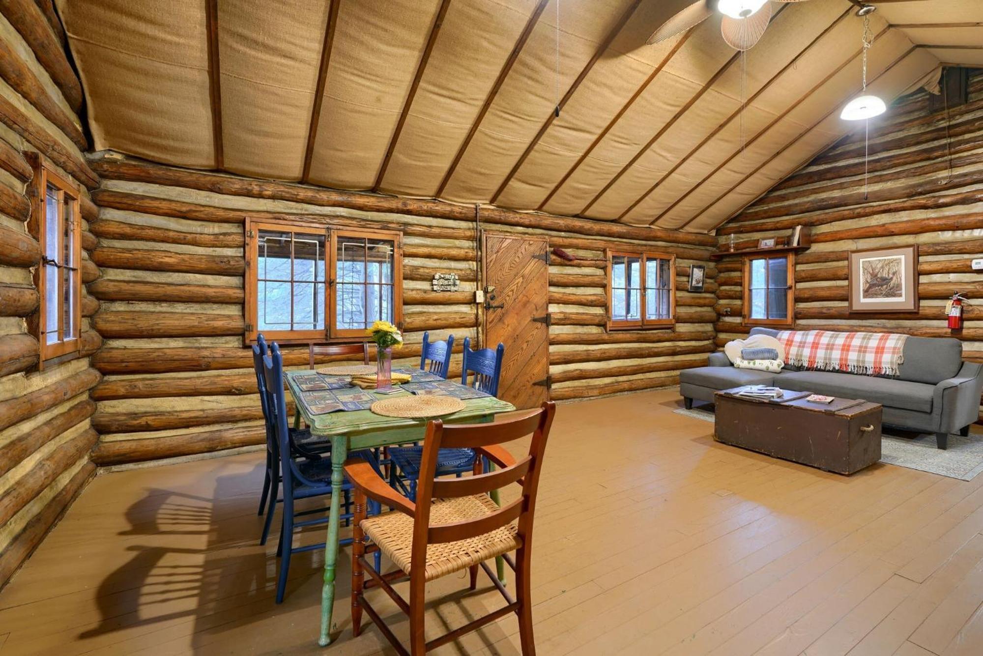 Russell Cabin Logan Εξωτερικό φωτογραφία