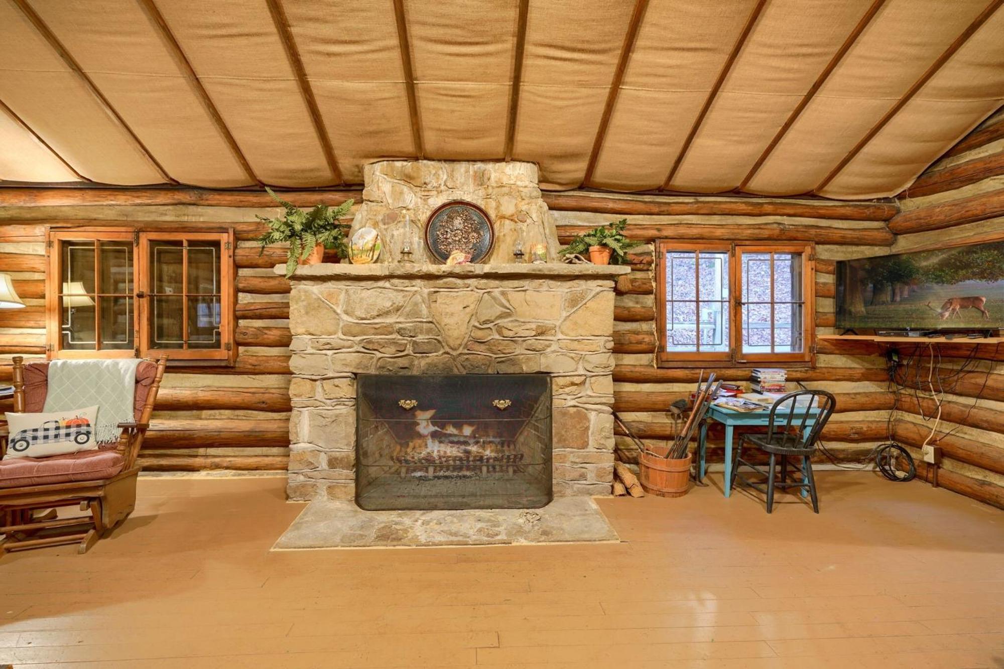 Russell Cabin Logan Εξωτερικό φωτογραφία