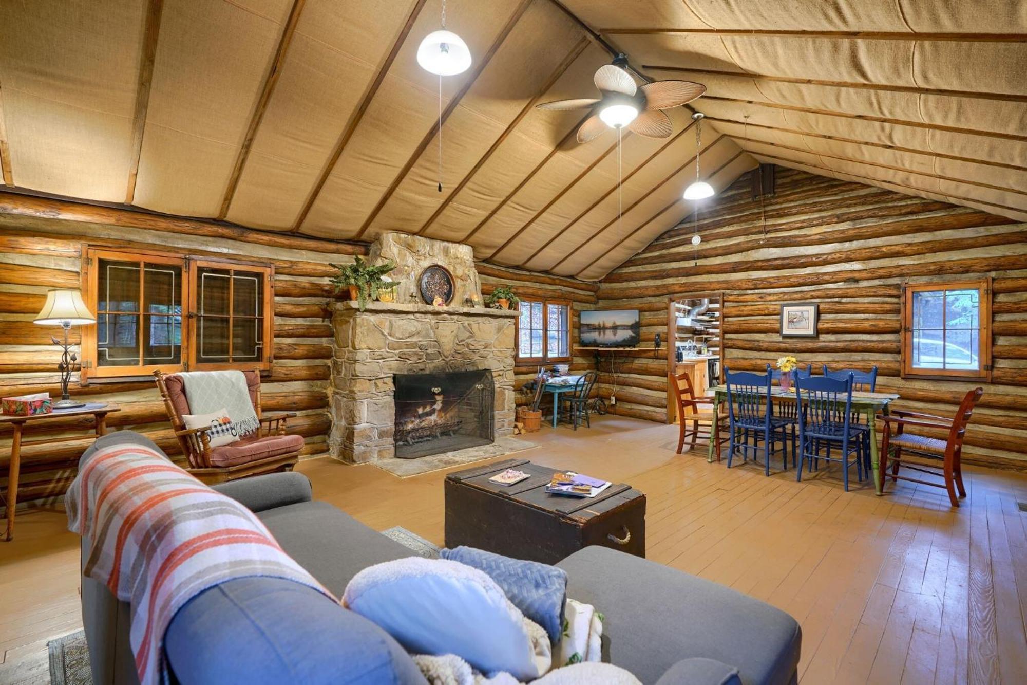 Russell Cabin Logan Εξωτερικό φωτογραφία