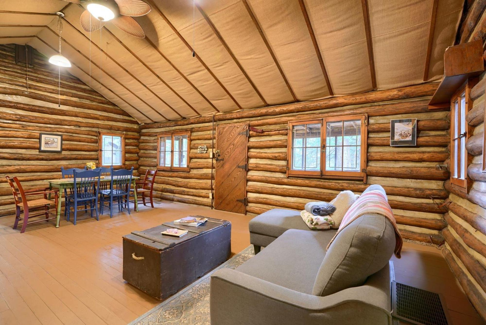 Russell Cabin Logan Εξωτερικό φωτογραφία